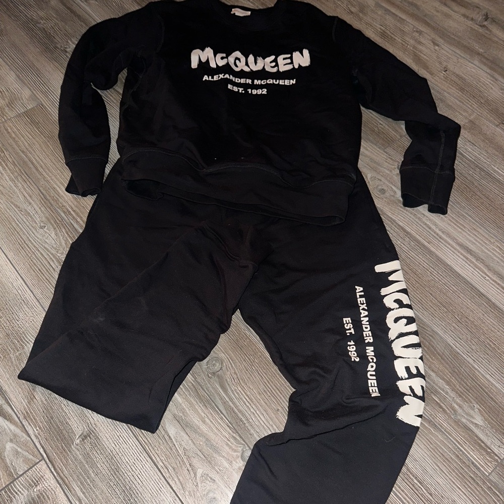 Mens AUTHENTIC Alexander McQueen sweat suit